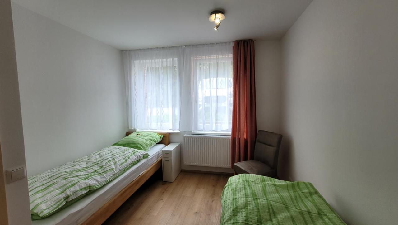 Sachsentraum - Naehe Goeltzschtalbruecke Apartment Reichenbach im Vogtland Bagian luar foto