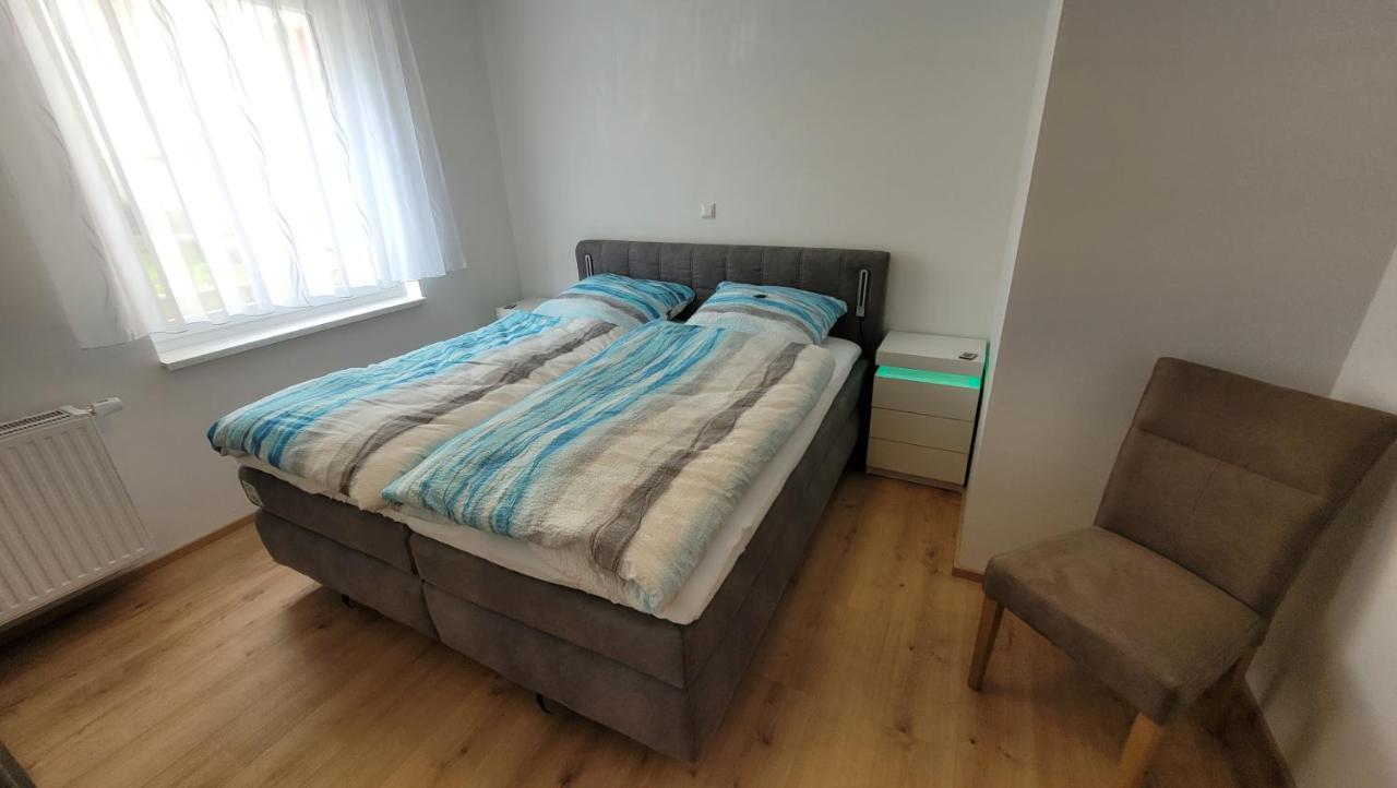 Sachsentraum - Naehe Goeltzschtalbruecke Apartment Reichenbach im Vogtland Bagian luar foto